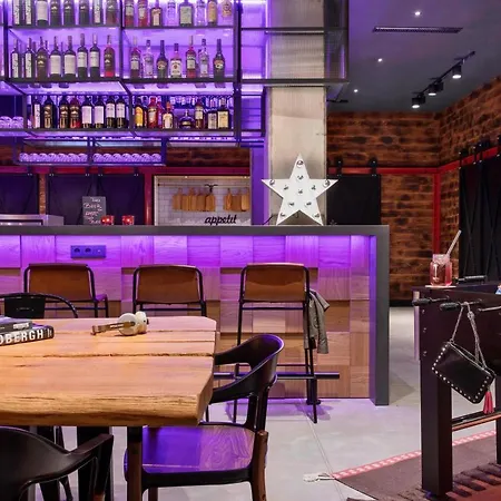 Moxy Katowice Airport 3* Pyrzowice