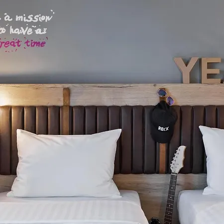 Hotel Moxy Katowice Airport