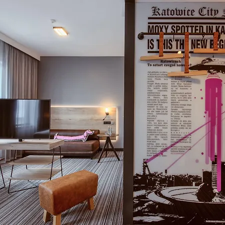 Moxy Katowice Airport فندق بيجوفيتسا