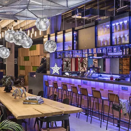 Moxy Katowice Airport 3*