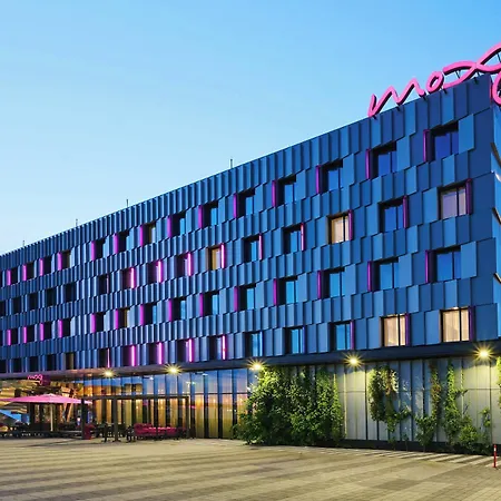 Moxy Katowice Airport Hotel 3*