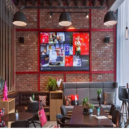Moxy Katowice Airport 3*