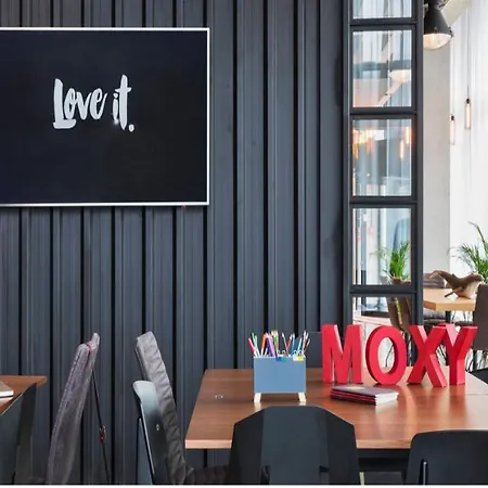 Hotel Moxy Katowice Airport Pyrzowice
