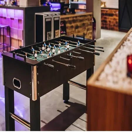 Moxy Katowice Airport 3* بيجوفيتسا