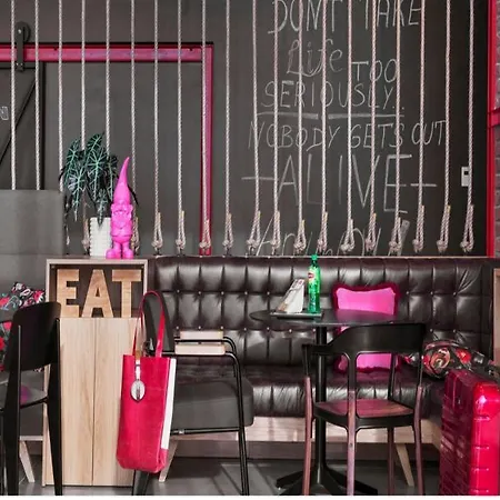 Moxy Katowice Airport 3* Pyrzowice