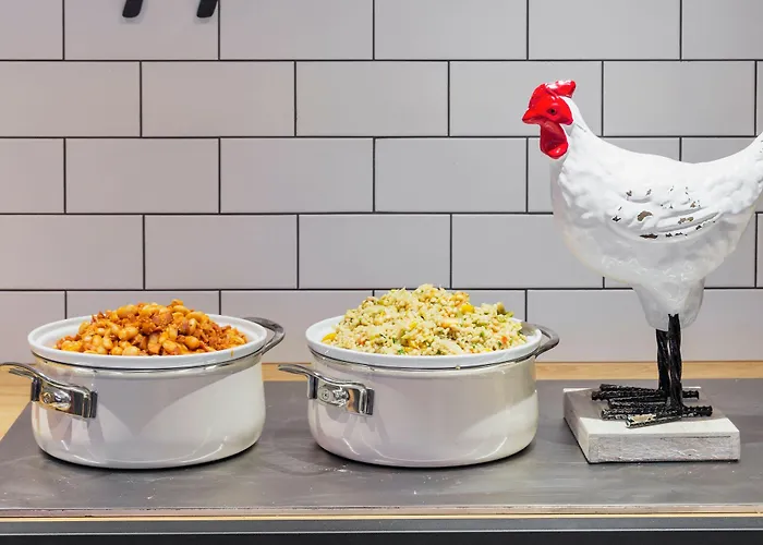 Moxy Katowice Airport Hotel