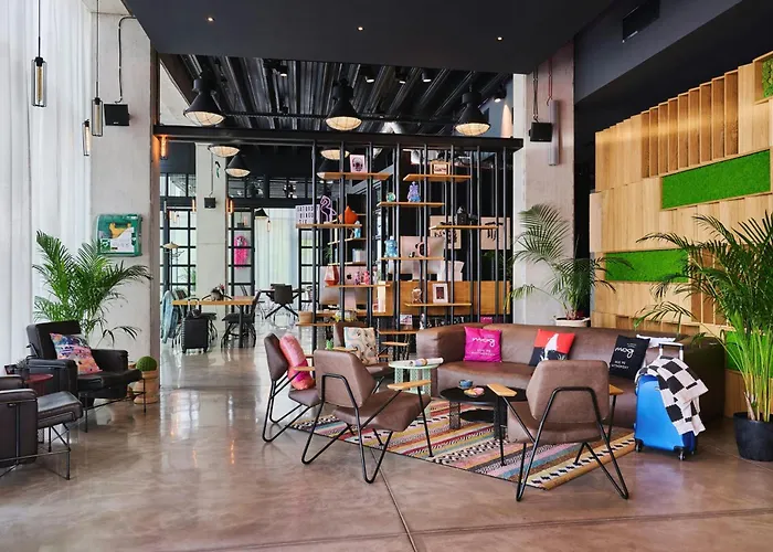 Moxy Katowice Airport Hotel