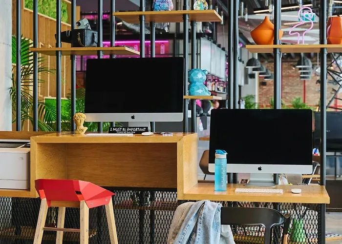 Hotel Moxy Katowice Airport 3*