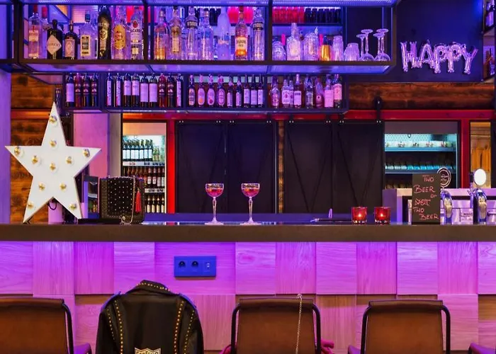 Moxy Katowice Airport Hotel