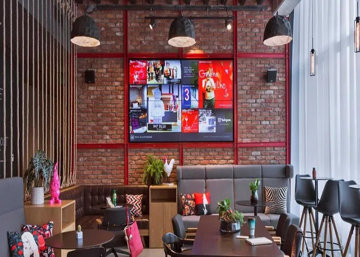 Moxy Katowice Airport 3*