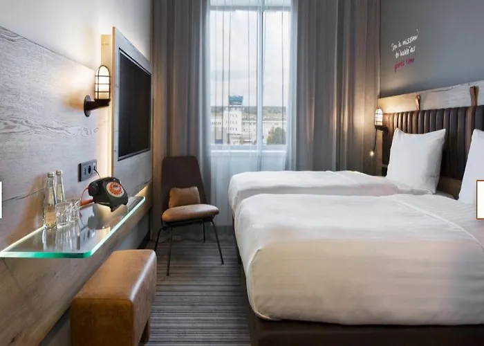 Moxy Katowice Airport Hotel