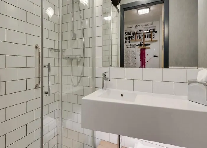 Moxy Katowice Airport 3*